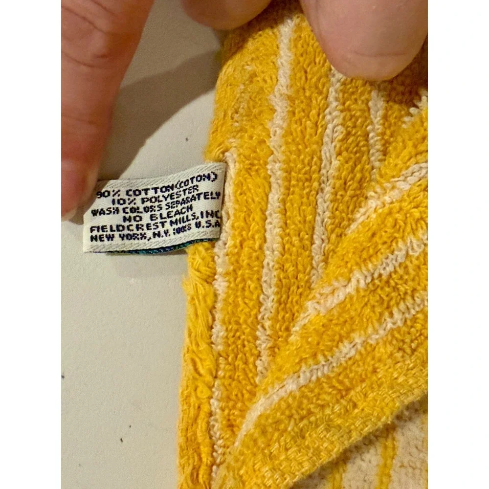 VTG Fieldcrest Fringe Hand Towel Yellow White Striped Cotton Blend Retro MCM USA
